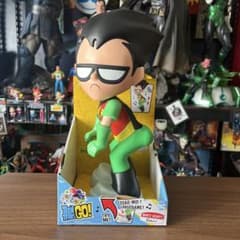 ティーンタイタンズGO ロビン BOOTY SCOOTY ダンスフィギュア Amazon.com: DC Comics Teen Titans Go! Booty Scooty Robin, Dancing