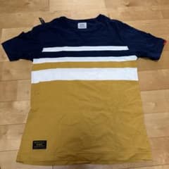 WTAPS ボーダー Tシャツ S Vasqueのサムネイル