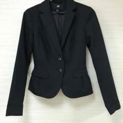 H&M☆黒ジャケット32サイズのサムネイル