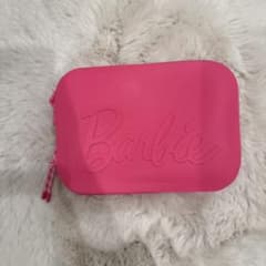 Barbie ピンクポーチ ストラップ付き　バービー　ZARA 鞄のサムネイル