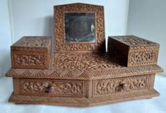 お値下げ 彫刻総仕上げ 小型鏡台 ミニドレッサー カガミ引き出し付き