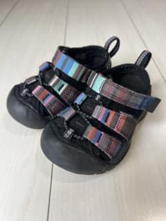 KEEN サンダル マルチカラーのサムネイル