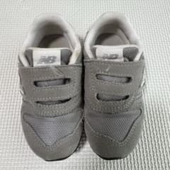 New Balance グレー 14cm スニーカーのサムネイル