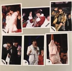 岸優太 映り込み 公式写真 セットのサムネイル