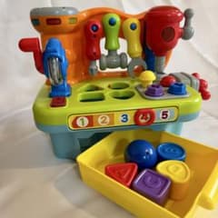 HuiLe TOYS 音がなる 大工さん ワークベンチ 工具 知育玩具のサムネイル
