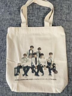 BTS ソウル　ロッテ ファンミーティング 直筆サイン＆トートバッグ＆パス BTS☆非売品トートバッグ超レア - メルカリ