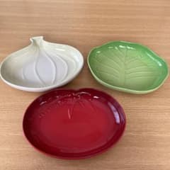 ルクルーゼ  ベジタブルディッシュ　3点のサムネイル