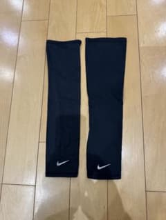 Nike ブラック アームカバー L/Xサイズのサムネイル