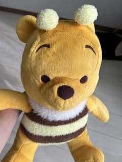 くまのプーさん ぬいぐるみ　ハチ姿のサムネイル