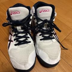 バッシュ　23.5センチのサムネイル