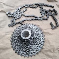 SHIMANO DeoreXT CS-M750 CN-HG53のサムネイル