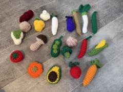 ハーフバースデー　キューピーハーフ　ハンドメイド あみぐるみ 野菜セットのサムネイル
