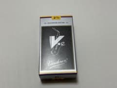 Vandoren V.12 アルトサックスリード 2 1/2 9枚のサムネイル