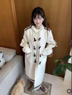 Bibiy CHARLENE DUFFLE COAT 紙タグ付き Bibiy CHARLENE DUFFLE COAT WHITE - メルカリ