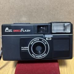 POCKET FUJICA 350 FLASH フィルムカメラのサムネイル
