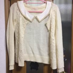 お値下げ！ ホワイトパールカーディガン♡付け襟付きのサムネイル