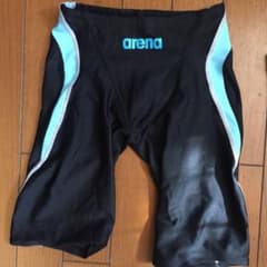 arena アリーナ 競泳水着のサムネイル