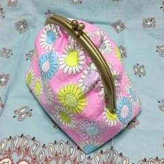 ぷっくりヒマワリのがま口ポーチのサムネイル