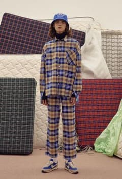 ADER error ブルーチェックシャツのサムネイル