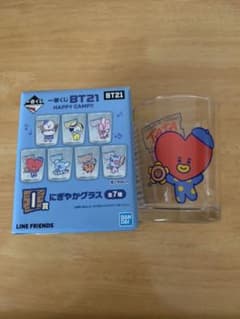 BT21 1番くじ HAPPY CAMP!!のサムネイル