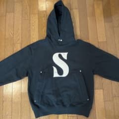 SATUR パーカーのサムネイル