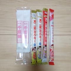 千歳飴　ミルキーのサムネイル