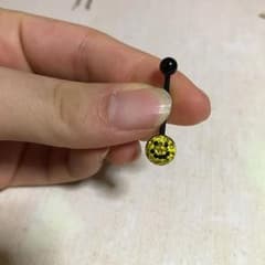 ヘソピアスのサムネイル