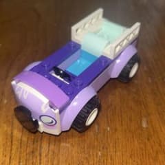 レゴの車のサムネイル
