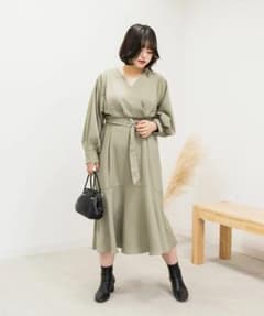 【最終値下げ】CLETTEオリジナル★ベルト付きカシュクールワンピースのサムネイル