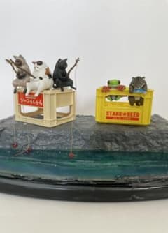 釣り日和2  ジオラマ　ケース&おまけ付き　猫　カエル　ヒョウ　フィギュアのサムネイル