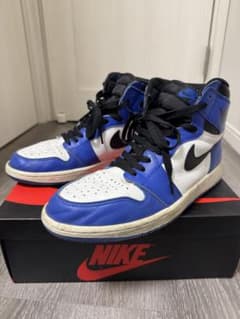 Air Jordan 1 Retro High OG Game Royalのサムネイル