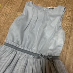 未使用⭐️H&Mラメ入りドレス140のサムネイル