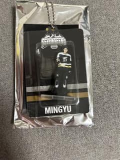 m 【プロフ必読 】9日発送予定様 リクエスト 2点 まとめ商品 - メルカリ