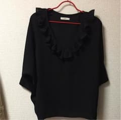 るるりん様専用 襟フリルVプールオーバーのサムネイル