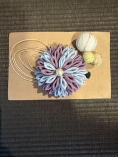 つまみ細工　髪飾り　中2 サイズ約15のサムネイル