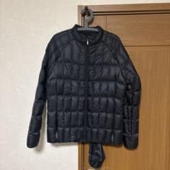 PYRENEX パッカブル メンズ ダウンジャケット ブラック Mサイズのサムネイル
