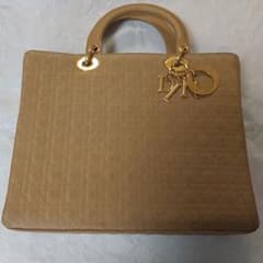 ディオールバッグのサムネイル