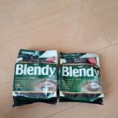 AGF　ブレンディ　Blendy　インスタントコーヒー　粉のサムネイル