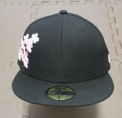 New Era 桜刺繍 メンズ　キャップ サイズ7のサムネイル