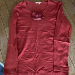 INGEBORG 赤 リボン付き 長袖Tシャツのサムネイル