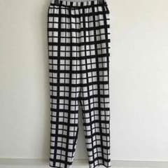 MURUA アンクルパンツ  クロップドパンツ チェックのサムネイル