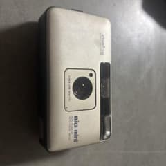 Konica big mini BM-201 コンパクトフィルムカメラ Konica Big Mini BM-201 フィルムカメラ 本体 ケース付き - メルカリ