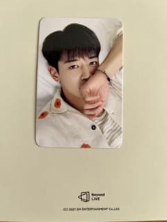 SHINee season’s greeting トレカ ミノのサムネイル