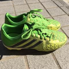 かちゅこむ様専用☆アディダス サッカースパイク 23.5㎝のサムネイル