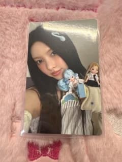 ILLIT NOT CUTE ANYMORE トレカ ユナのサムネイル