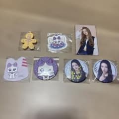 ME:I 櫻井美羽グッズセット 缶バッジ トレカ キーホルダーのサムネイル
