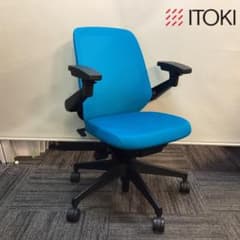 24年製 定価約8万 ノートチェア イトーキ ブルー系 ローバック 