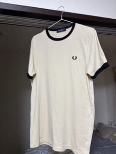 FRED PERRY Tシャツのサムネイル