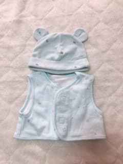 新生児♡帽子とベスト2点セットのサムネイル