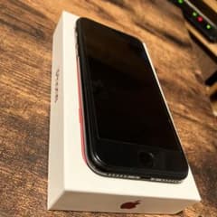 iPhone SE 第2世代 (SE2) ブラック 64 GB SIMフリーのサムネイル